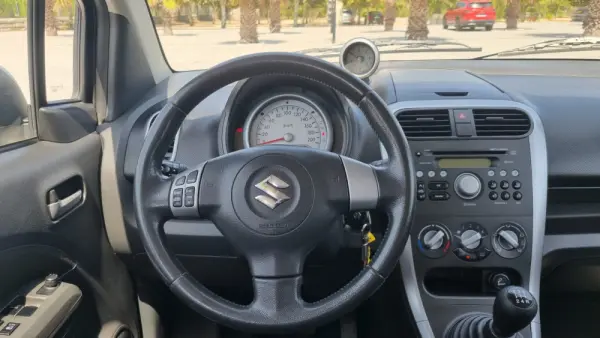Suzuki Splash 1.3 DDiS GLS 9