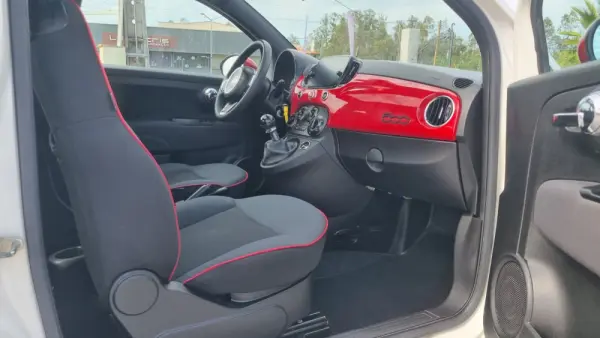 Fiat 500 1.0 Hybrid (RED) 12