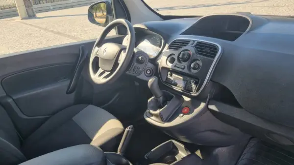 Renault Kangoo Outro 10