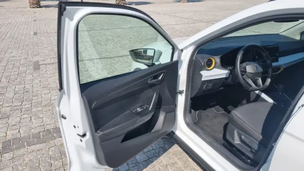 SEAT Arona 1.0 TSI Style DSG 15