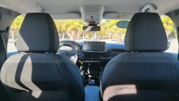 Peugeot e-208 50 kWh Style 13