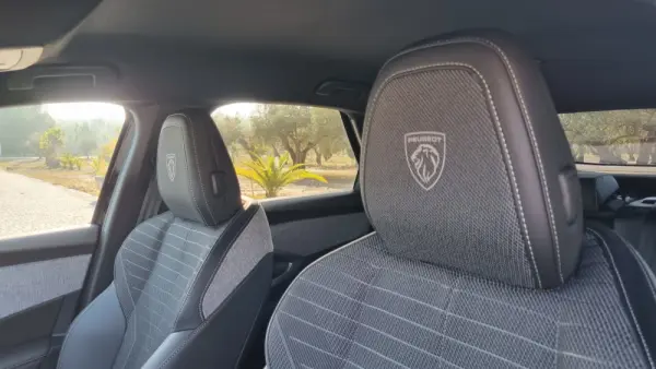 Peugeot 3008 1.2 Hybrid GT e-DCS6 21