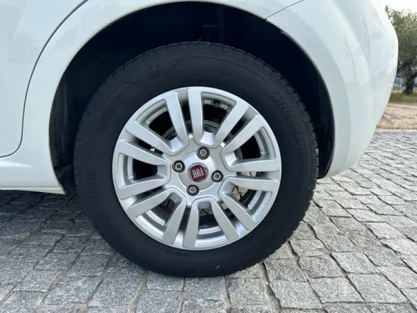 Fiat Punto 1.2 Easy S&S 8