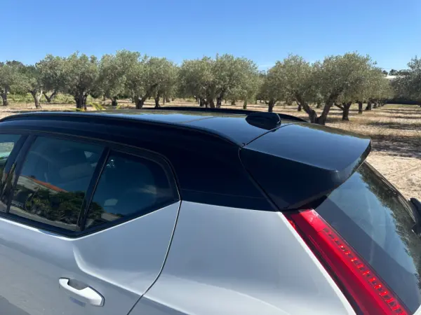Volvo XC 40 1.5 T2 R-Design Geartronic 8