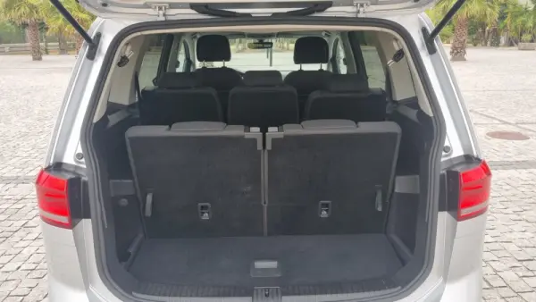 Volkswagen Touran 1.5 TSI Confortline 21