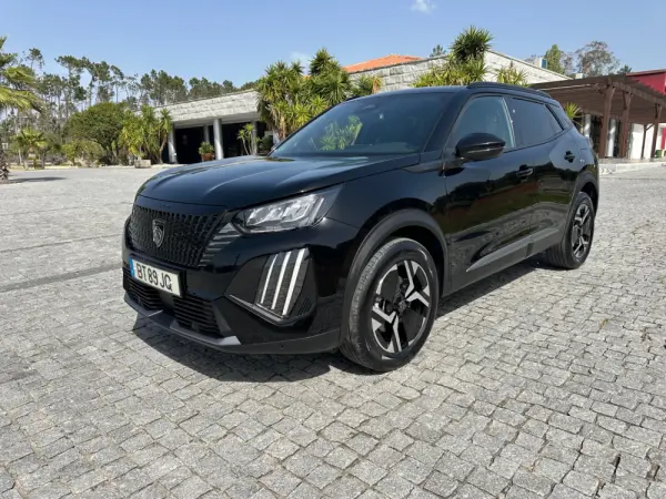 Peugeot 2008 1.2 Hybrid Allure e-DCS6 1