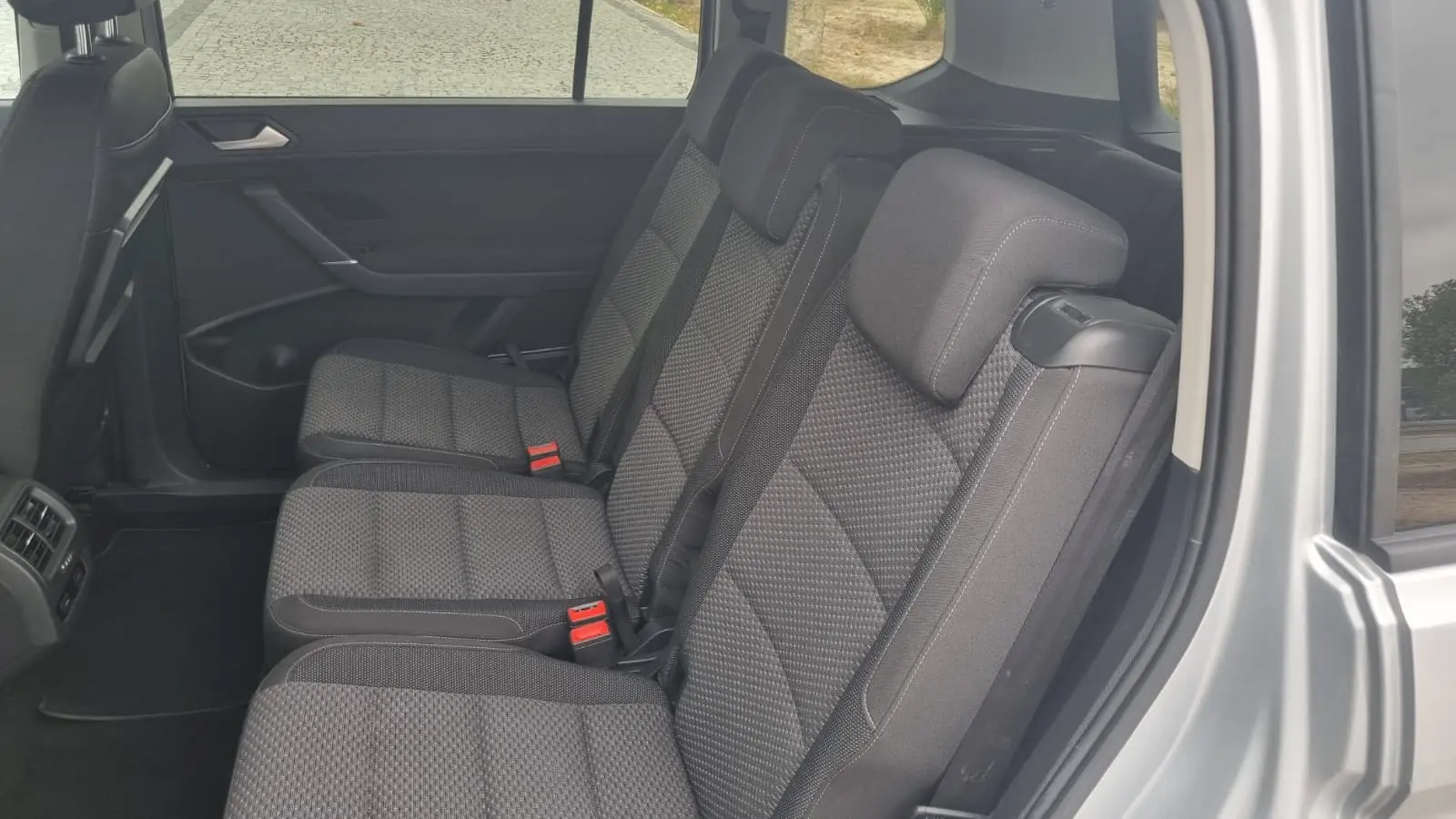 Volkswagen Touran 1.5 TSI Confortline 11