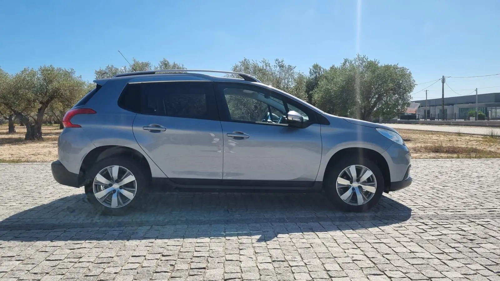 Peugeot 2008 1.2 PureTech Style 3