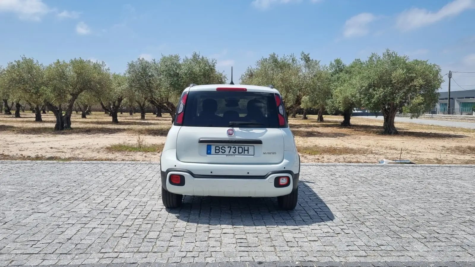 Fiat Panda Pandina 1.0 Hybrid 6