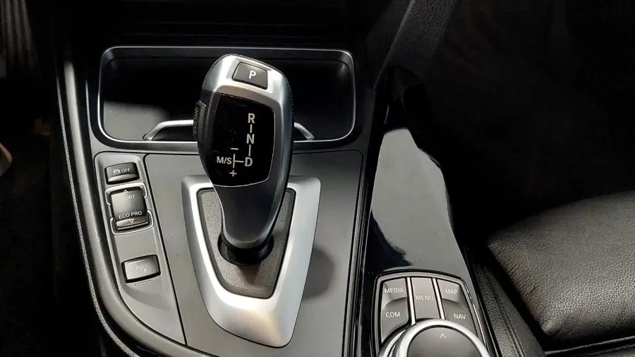 BMW 420 Gran Coupé d Line Sport 26