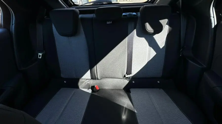 Opel Corsa 1.2 T Edition 14