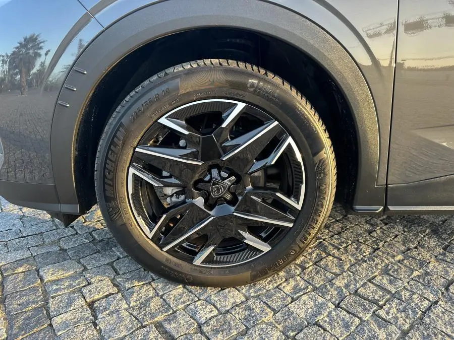 Peugeot 3008 1.2 Hybrid Allure Pack e-DCS6 9