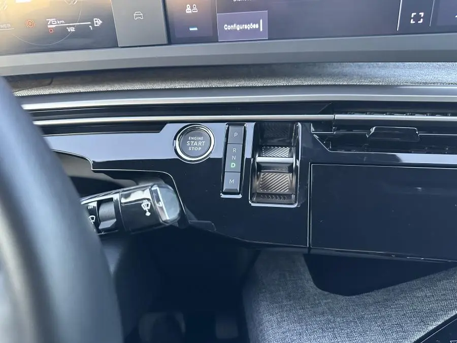 Peugeot 3008 1.2 Hybrid Allure Pack e-DCS6 16