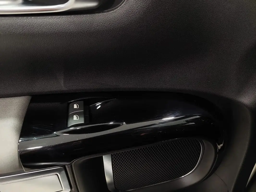 Citroën C4 Cactus 1.5 BlueHDi Shine Pack 8