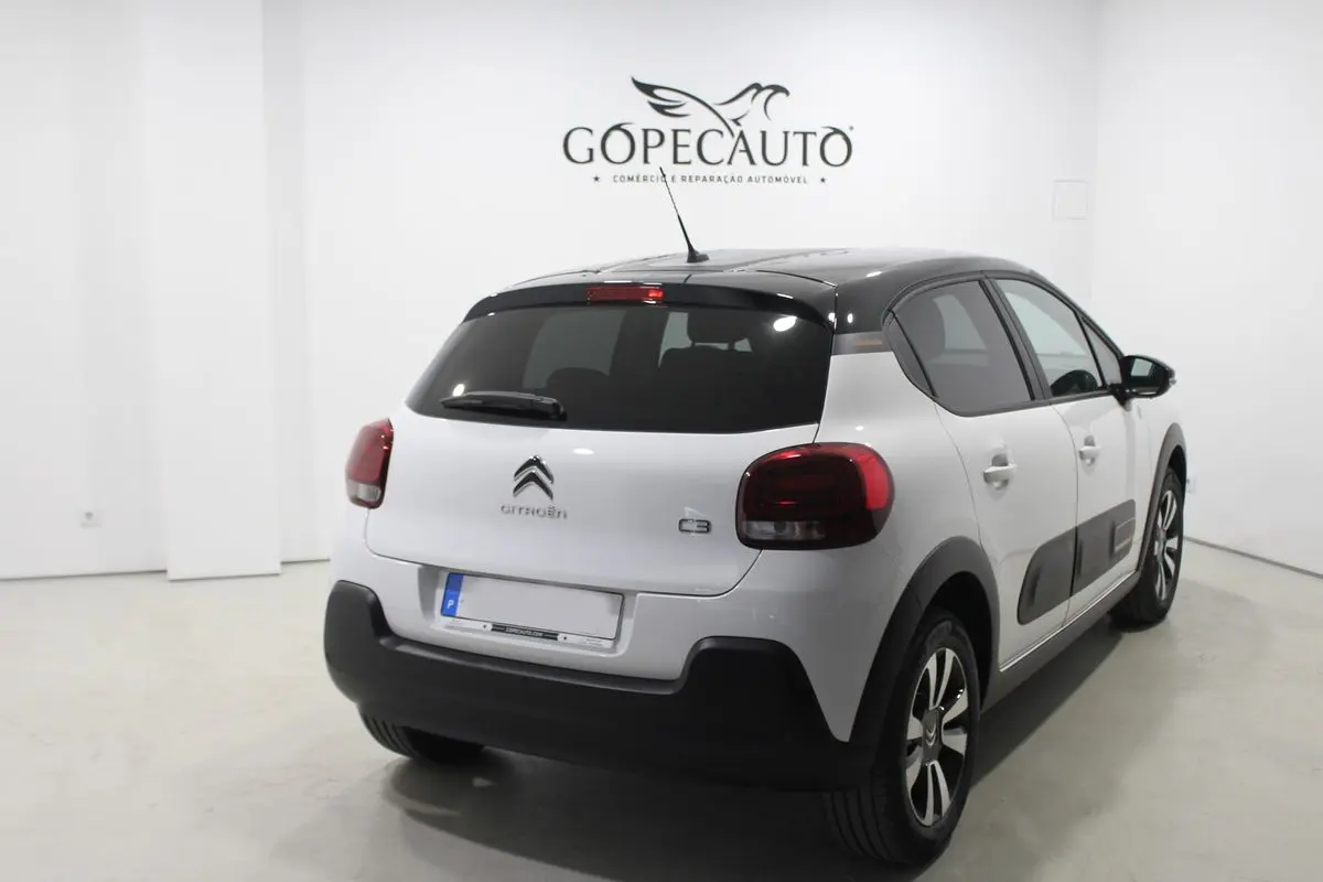 Citroën C3 1.2 PureTech C-Series 4