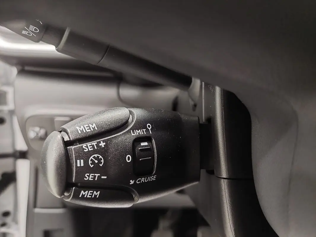 Citroën C3 1.2 PureTech C-Series 12