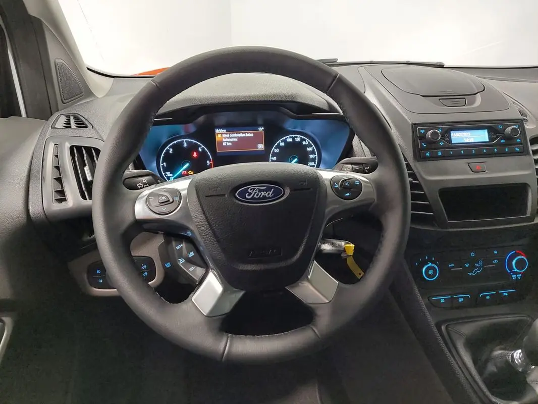 Ford Transit Connect 10