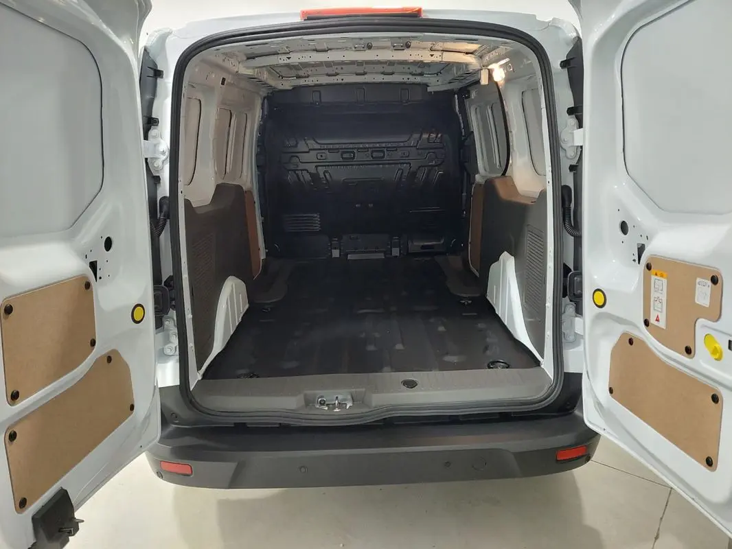 Ford Transit Connect 21