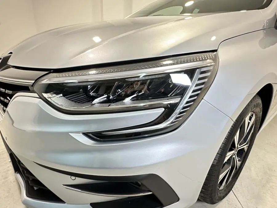 Renault Mégane Sport Tourer 1.5 Blue dCi Limited C/PM+Pneu 10
