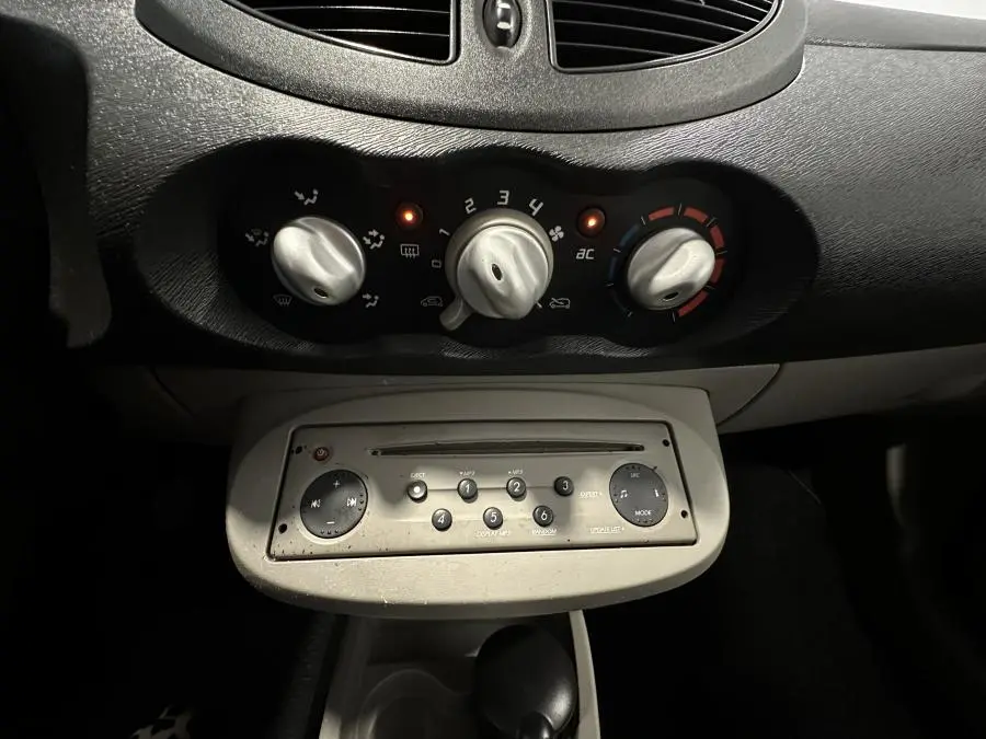 Renault Twingo 1.2 16V Dynamique S 17