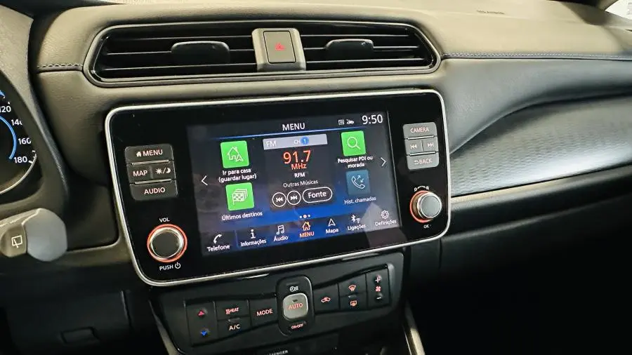 Nissan Leaf Acenta 20