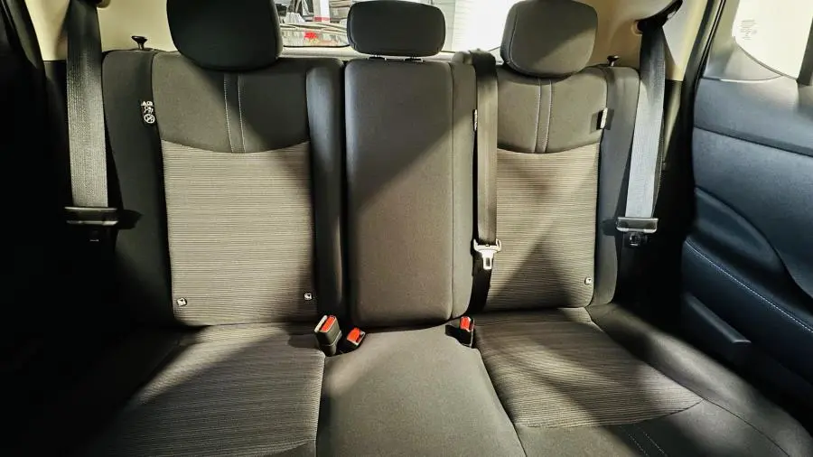 Nissan Leaf Acenta 23