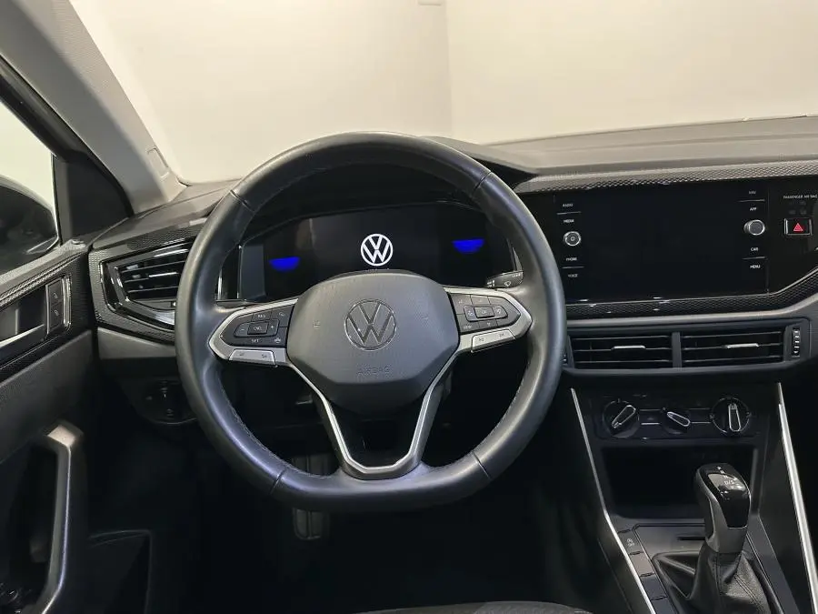 Volkswagen Taigo 1.0 TSI Urban DSG 14