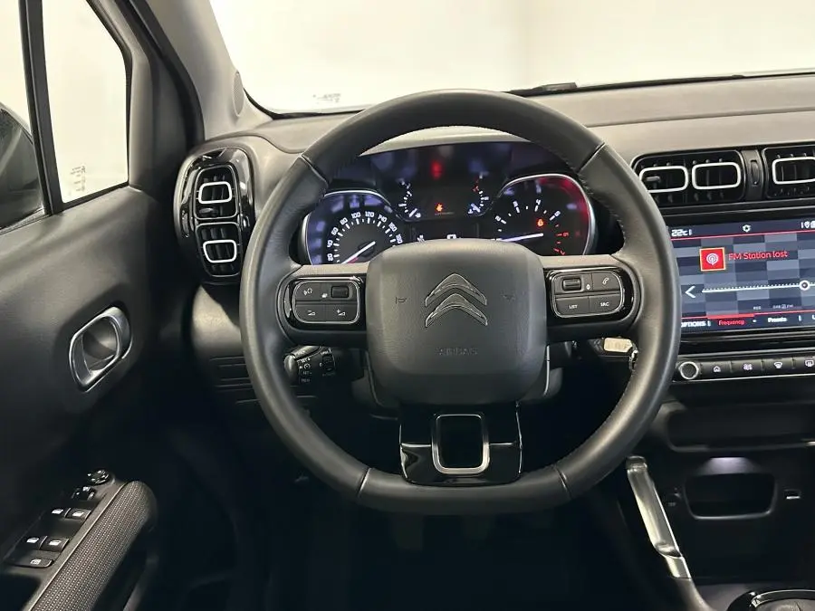 Citroën C3 Aircross 1.2 PureTech Plus 15