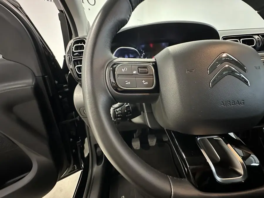 Citroën C3 Aircross 1.2 PureTech Plus 16