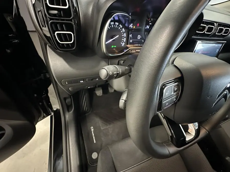 Citroën C3 Aircross 1.2 PureTech Plus 18