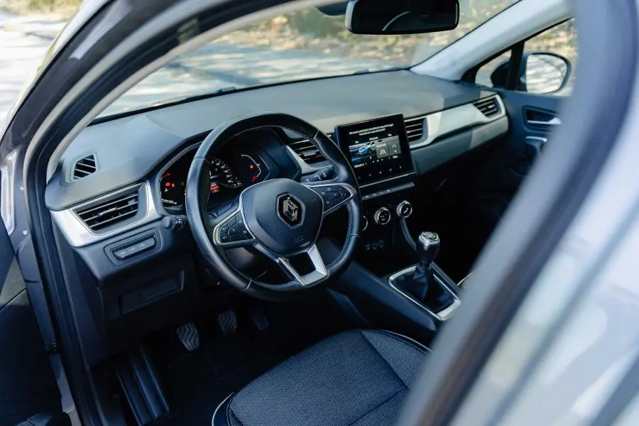 Renault Captur 1.0 TCe Exclusive 13