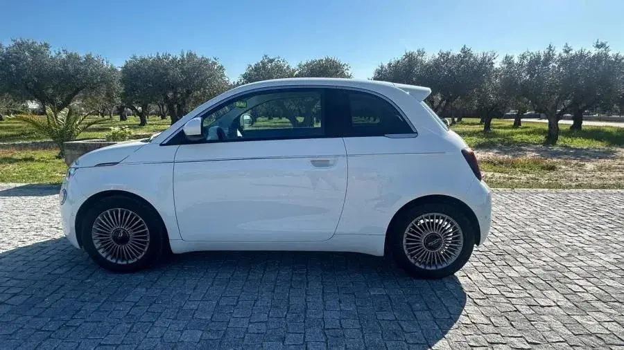 Fiat 500e 42 kWh Icon 6