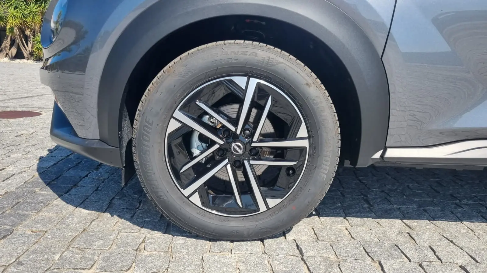 Nissan Juke 1.0 DIG-T N-Connecta DCT 7