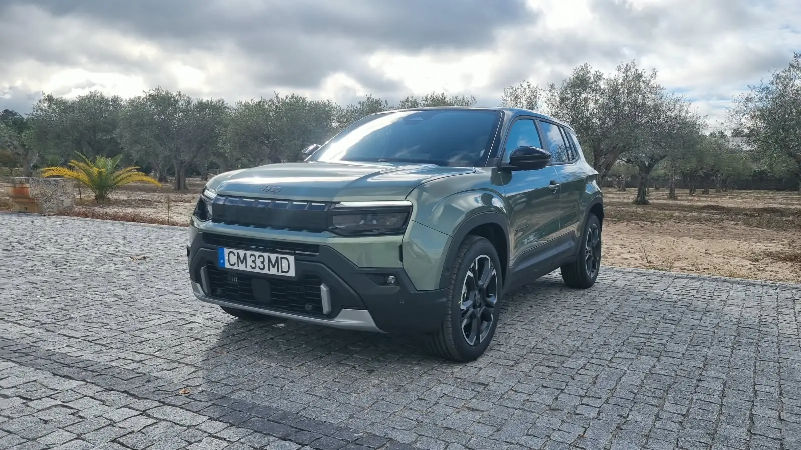 Jeep Avenger 1.2 e-Hybrid Summit DCT 1