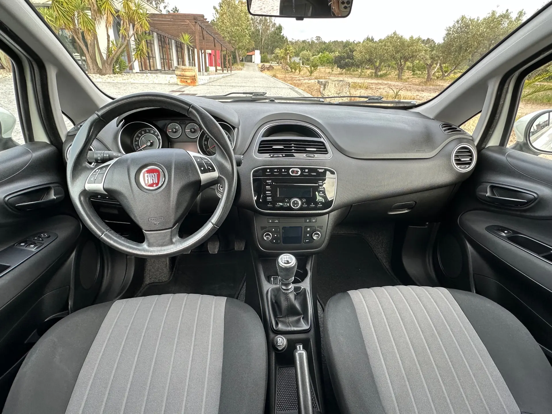 Fiat Punto 1.2 Easy S&S 11