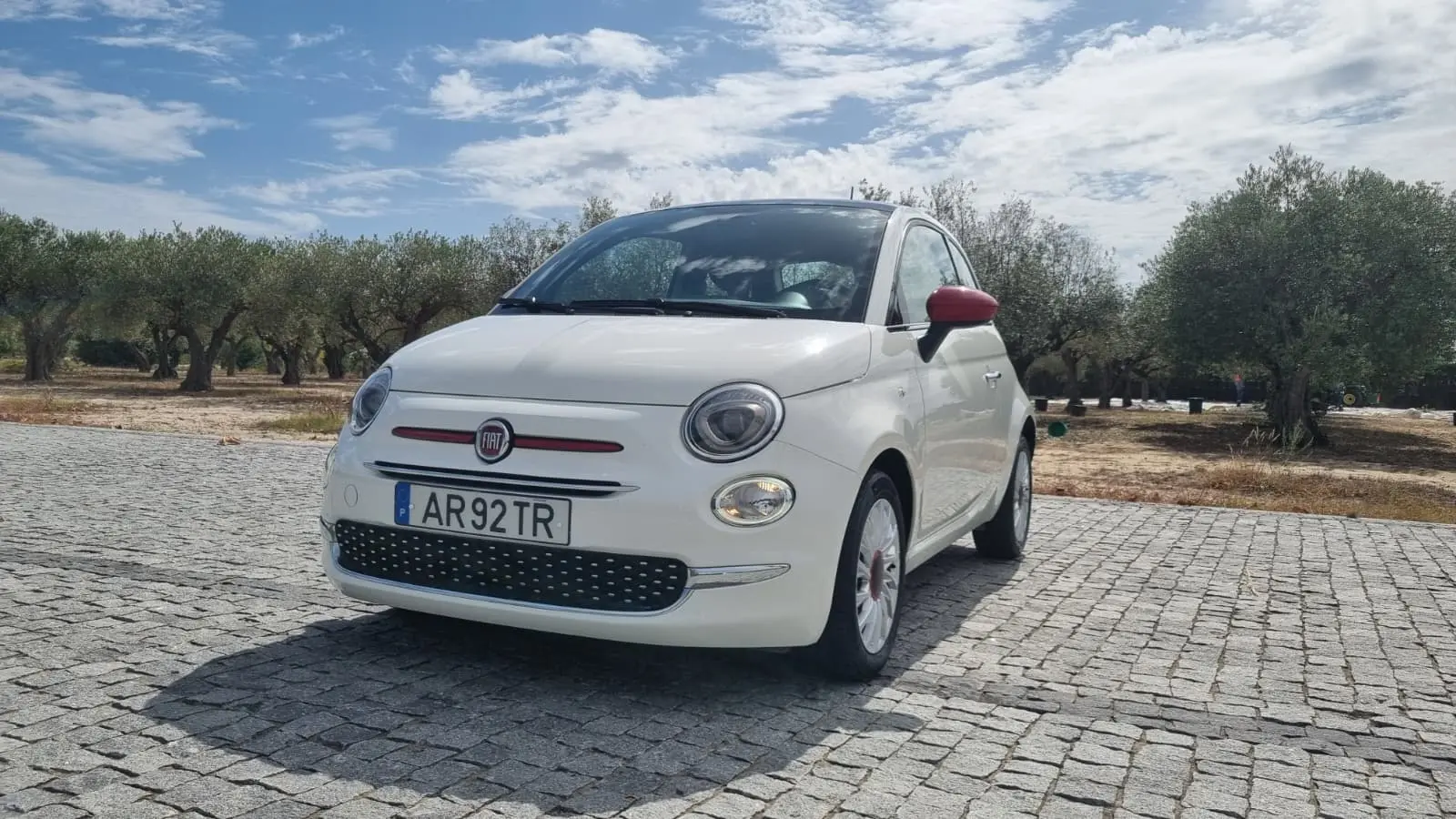 Fiat 500 1.0 Hybrid (RED) 1