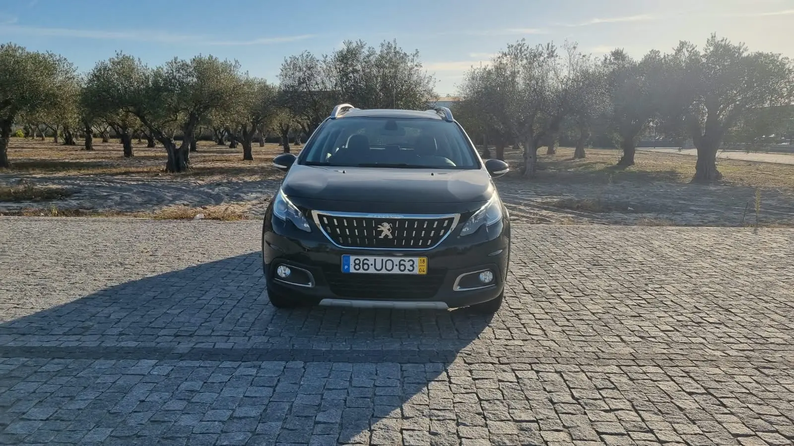 Peugeot 2008 1.2 PureTech Allure EAT6 2