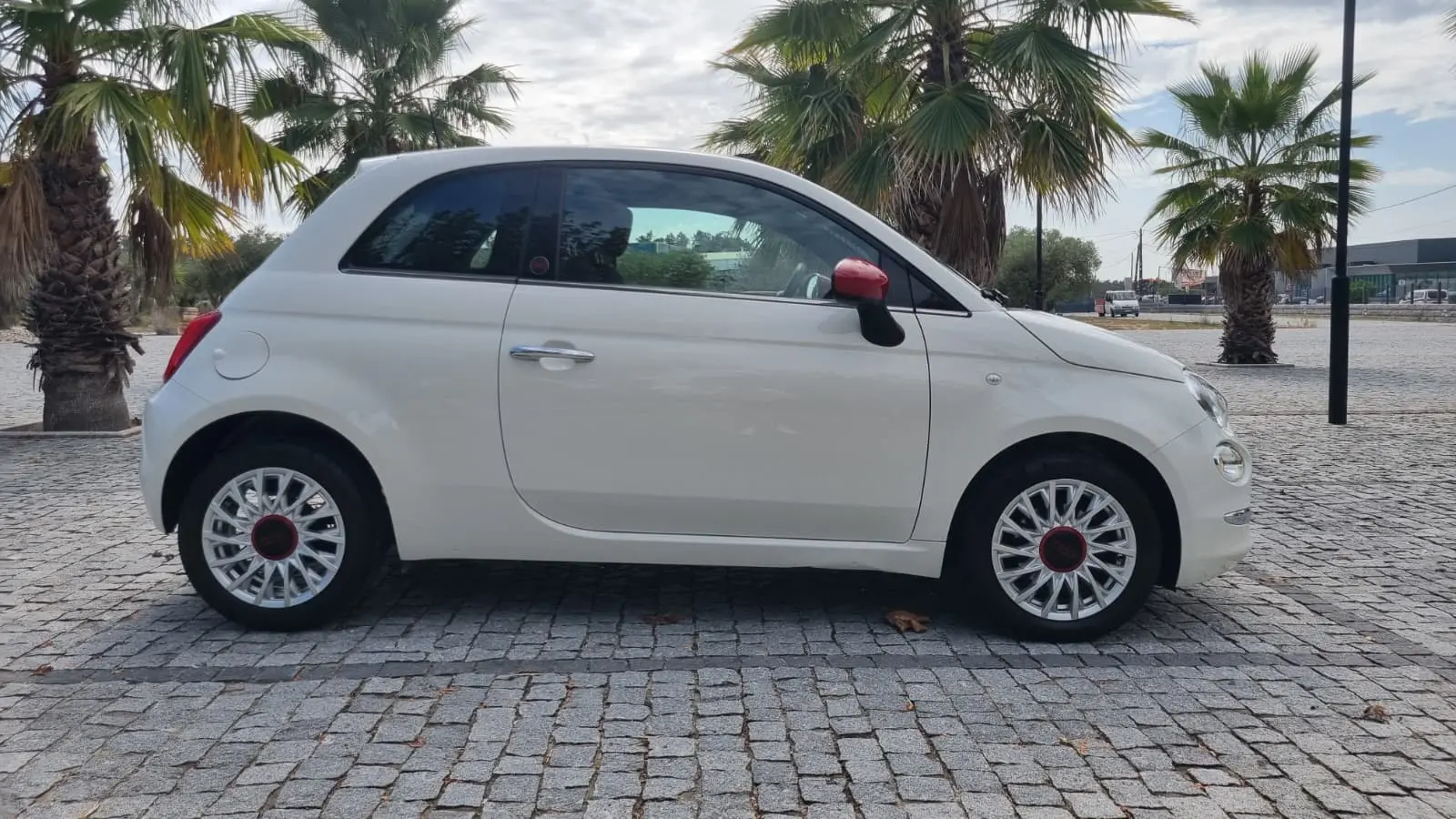 Fiat 500 1.0 Hybrid (RED) 3