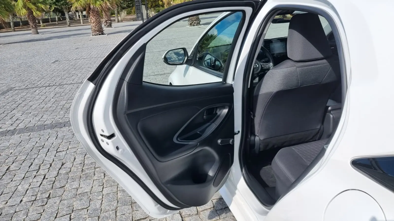 Toyota Yaris 1.5 HDF Comfort 15