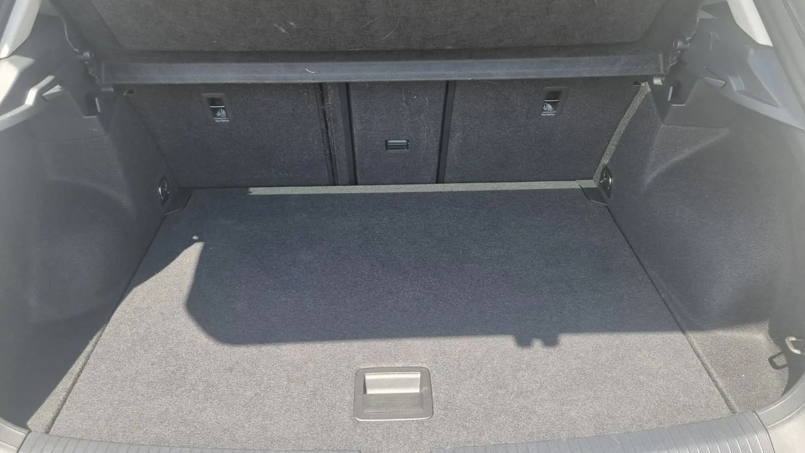 Volkswagen T-Roc 1.0 TSI Urban 24