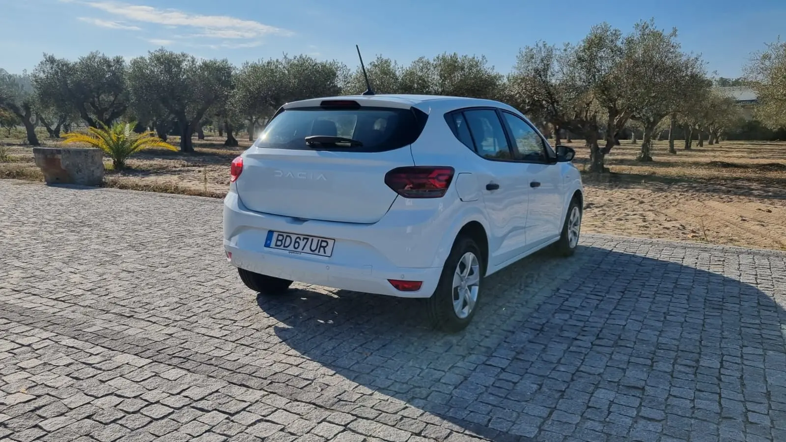 Dacia Sandero 1.0 ECO-G Essential Bi-Fuel 4