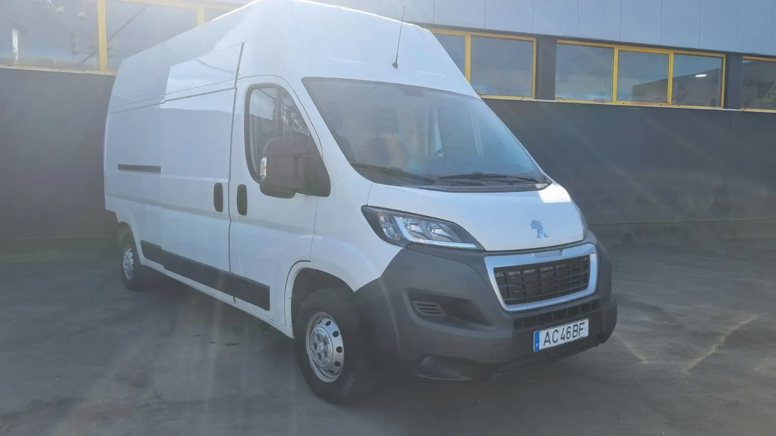 Peugeot Boxer 2.2 BlueHDi 335 L3 CD 2