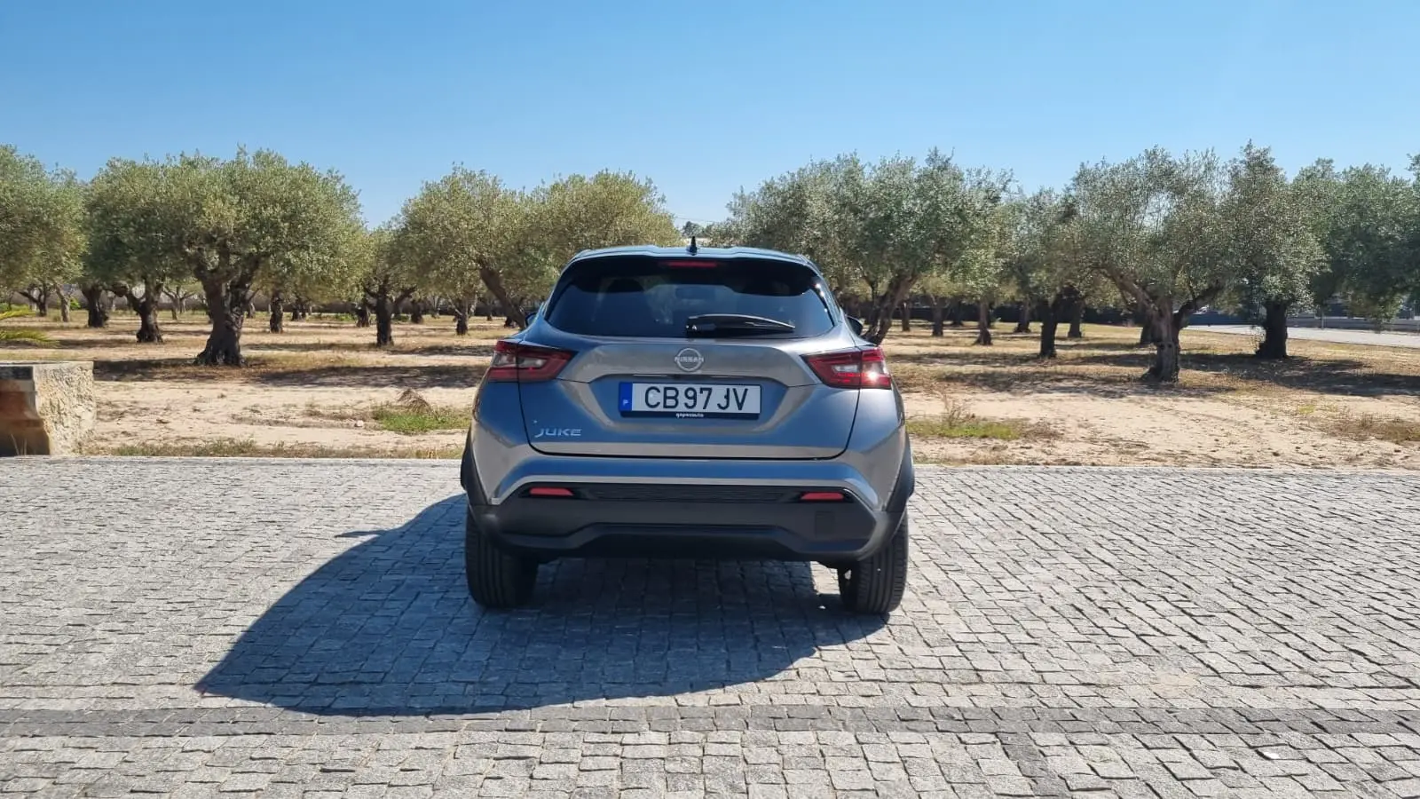 Nissan Juke 1.0 DIG-T N-Connecta DCT 6