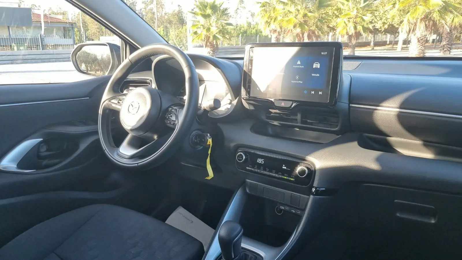 Mazda 2 1.5 L Hybrid VVT-i Centre-Line 10