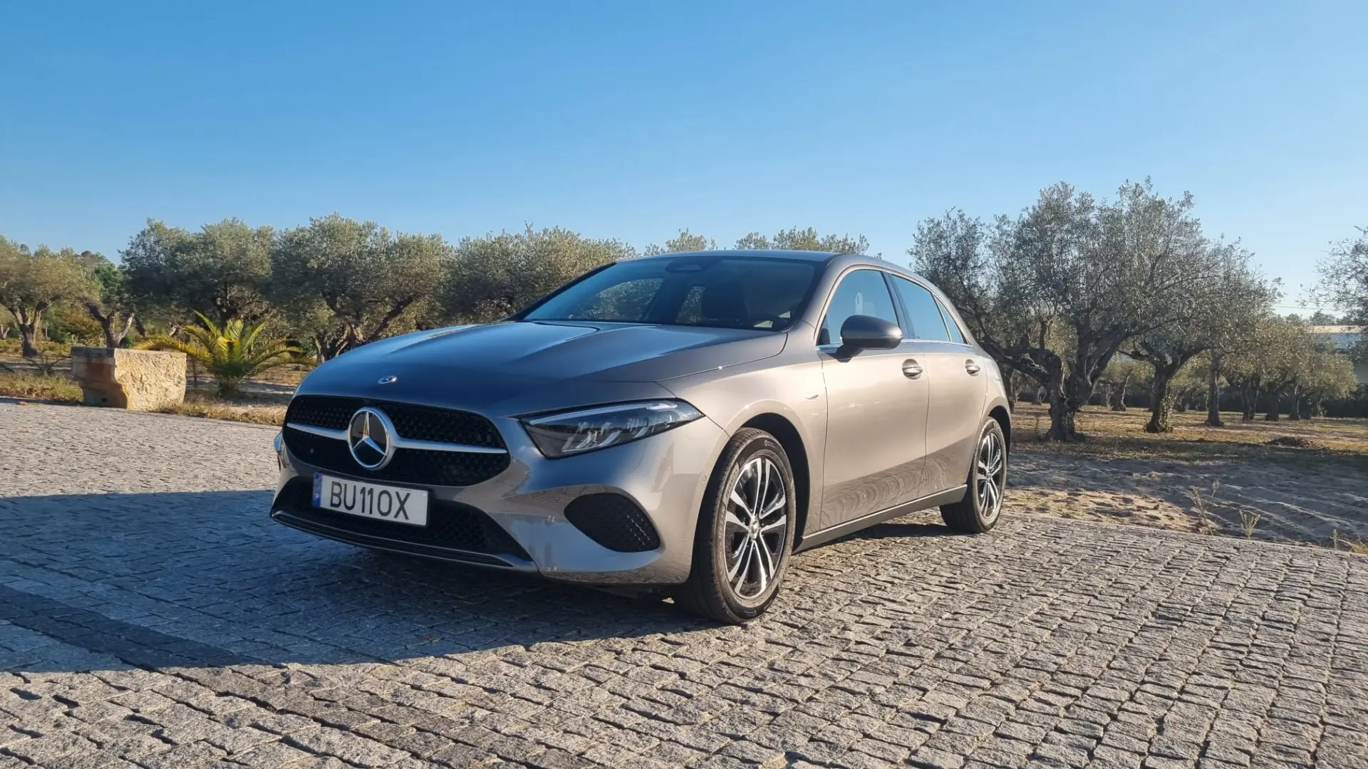 Mercedes-Benz A 250 e 1