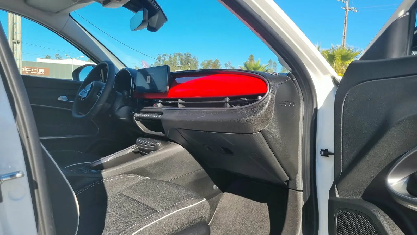 Fiat 600e 54 kWh (RED) 15