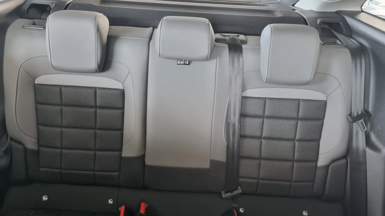 Citroen C4 1.2 Hybrid e-DSC6 Plus 14