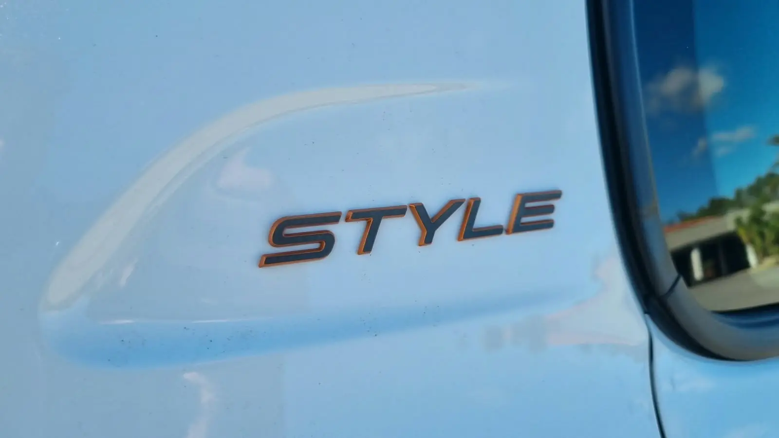 Peugeot e-208 50 kWh Style 19
