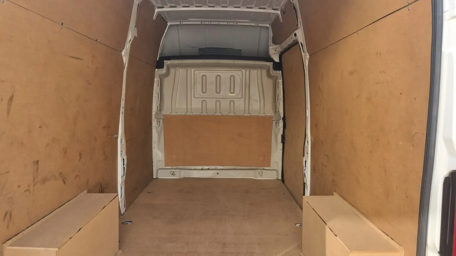 Peugeot Boxer 2.2 BlueHDi 335 L3 CD 14