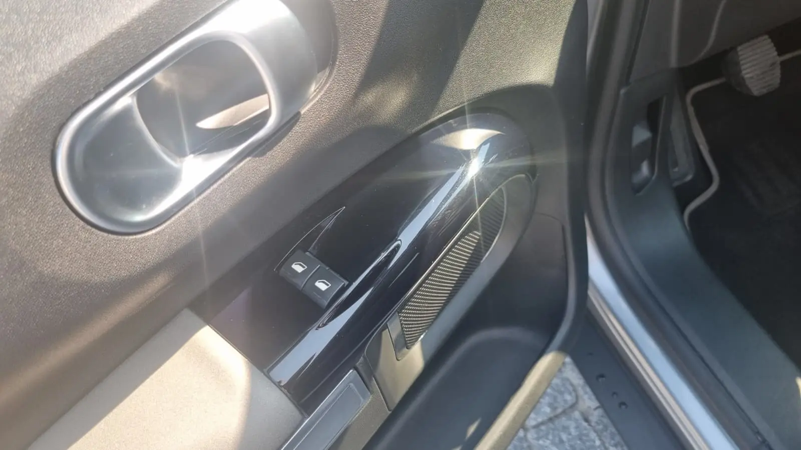 Citroen C4 Cactus 1.5 BlueHDi Shine Pack 16